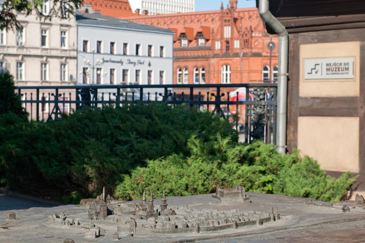 Stary Port